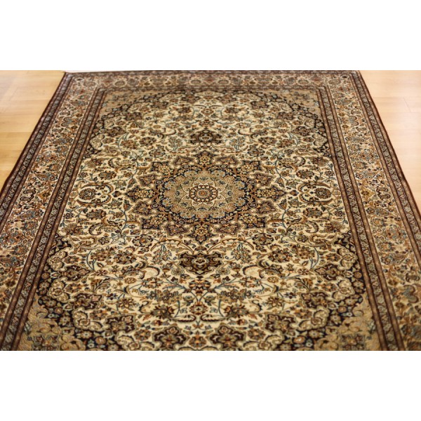 Silkkimatto KASHMIR 260x187